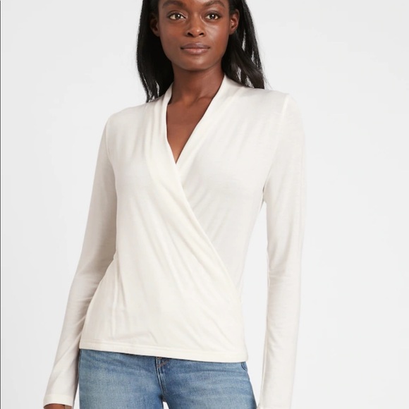 Banana Republic Threadsoft Wrap top